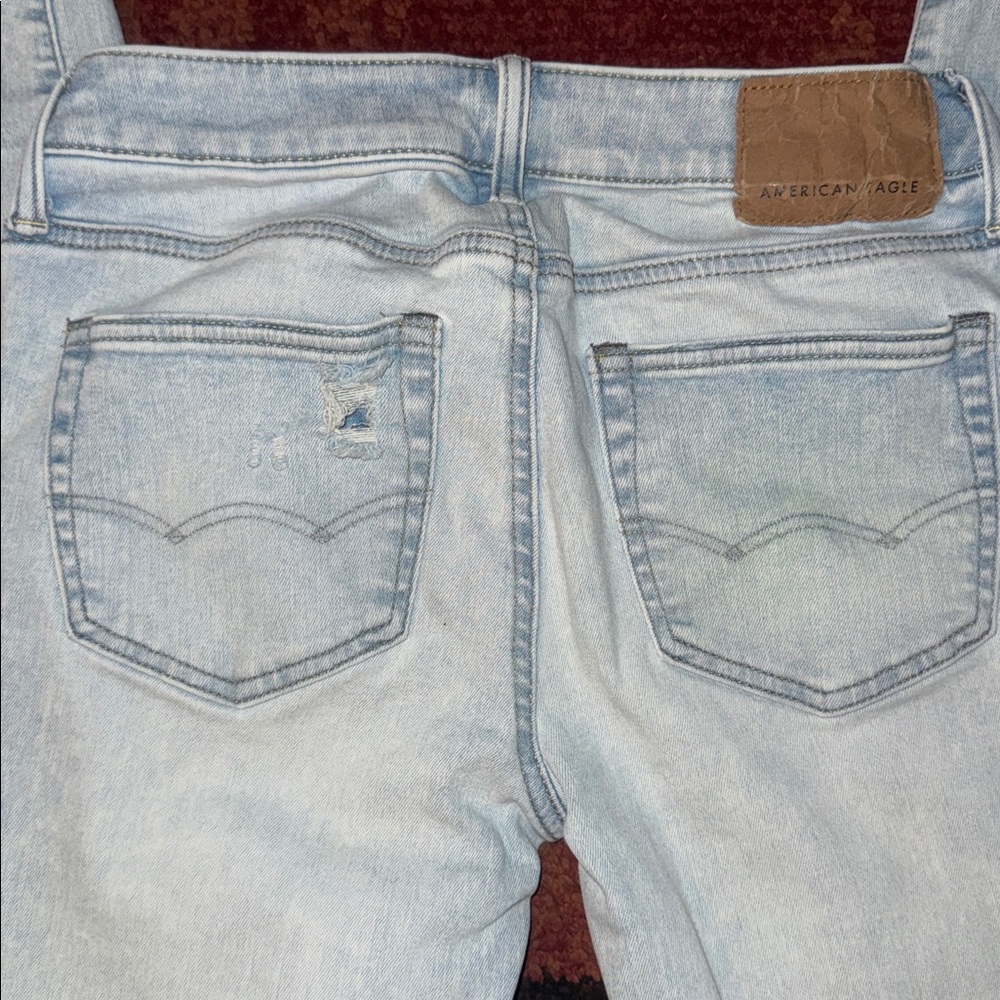 Men’s American Eagle Distressed Airflex 360 Skinny Jeans - Picture 5 of 9